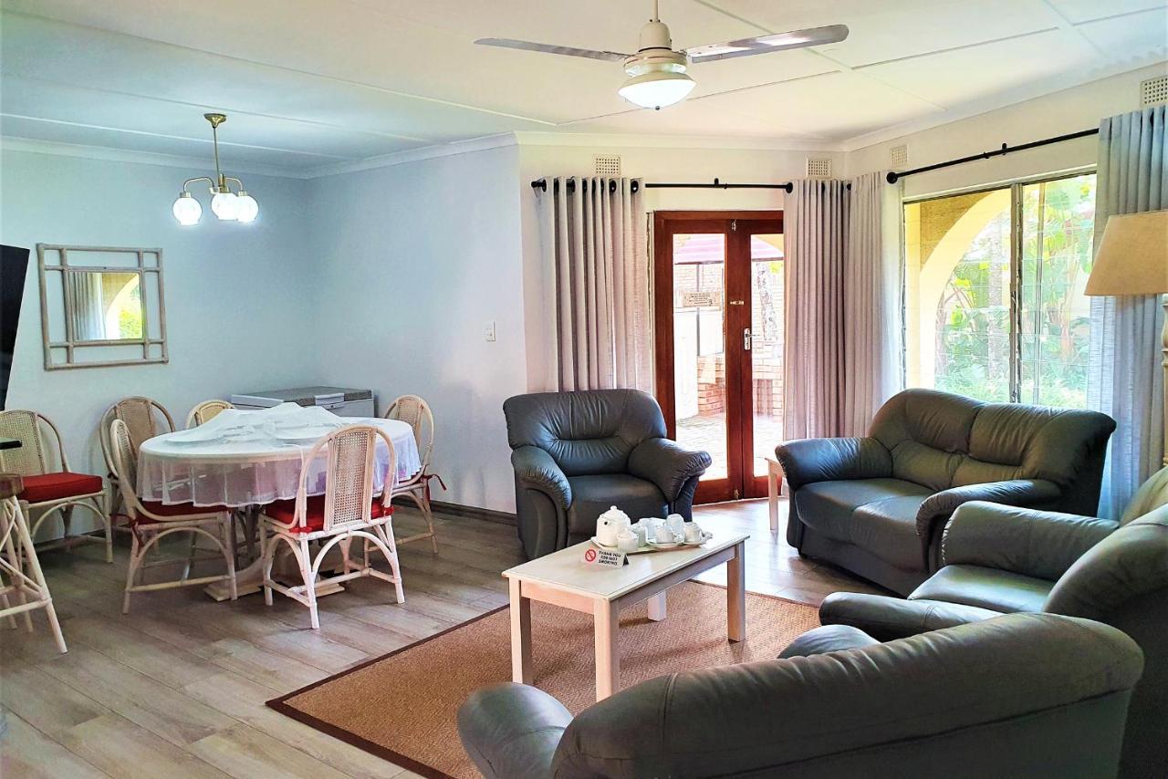 First Group La Rochelle Apartment St Lucia Bagian luar foto