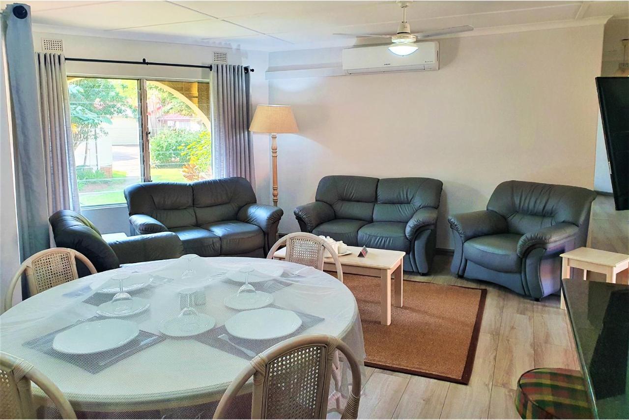 First Group La Rochelle Apartment St Lucia Bagian luar foto